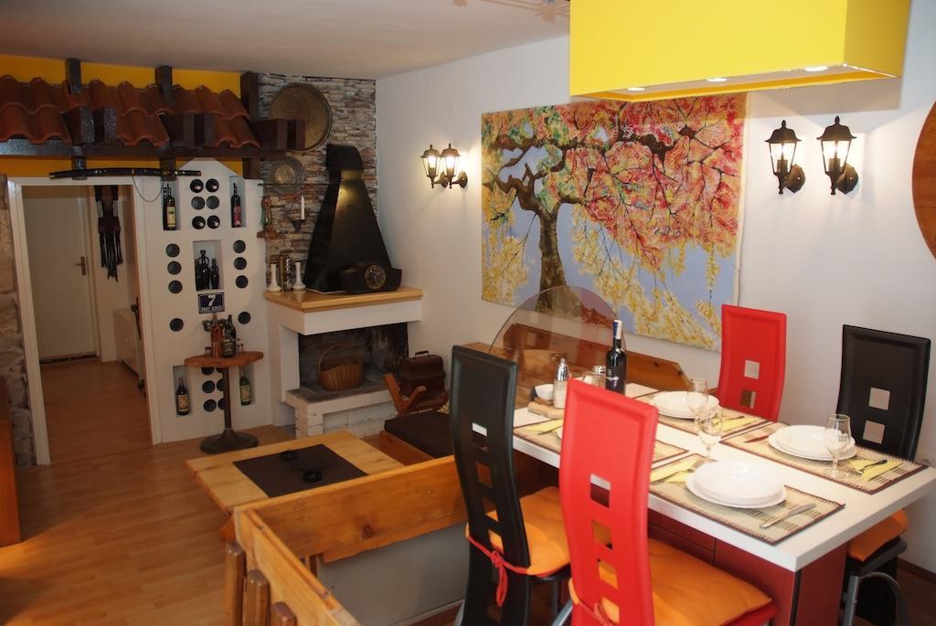 Guesthouse 7Even Мостар Екстериор снимка