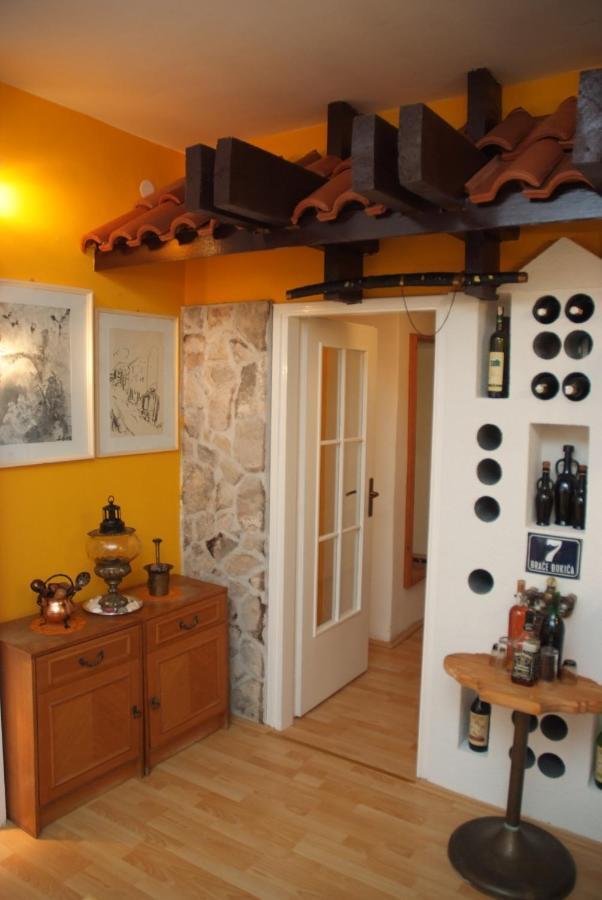 Guesthouse 7Even Мостар Екстериор снимка